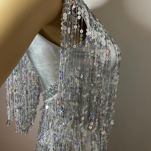 Vintage gatsby silver iridescent sequin fringe mini dress with sequin v neck! - Picture 14 of 15
